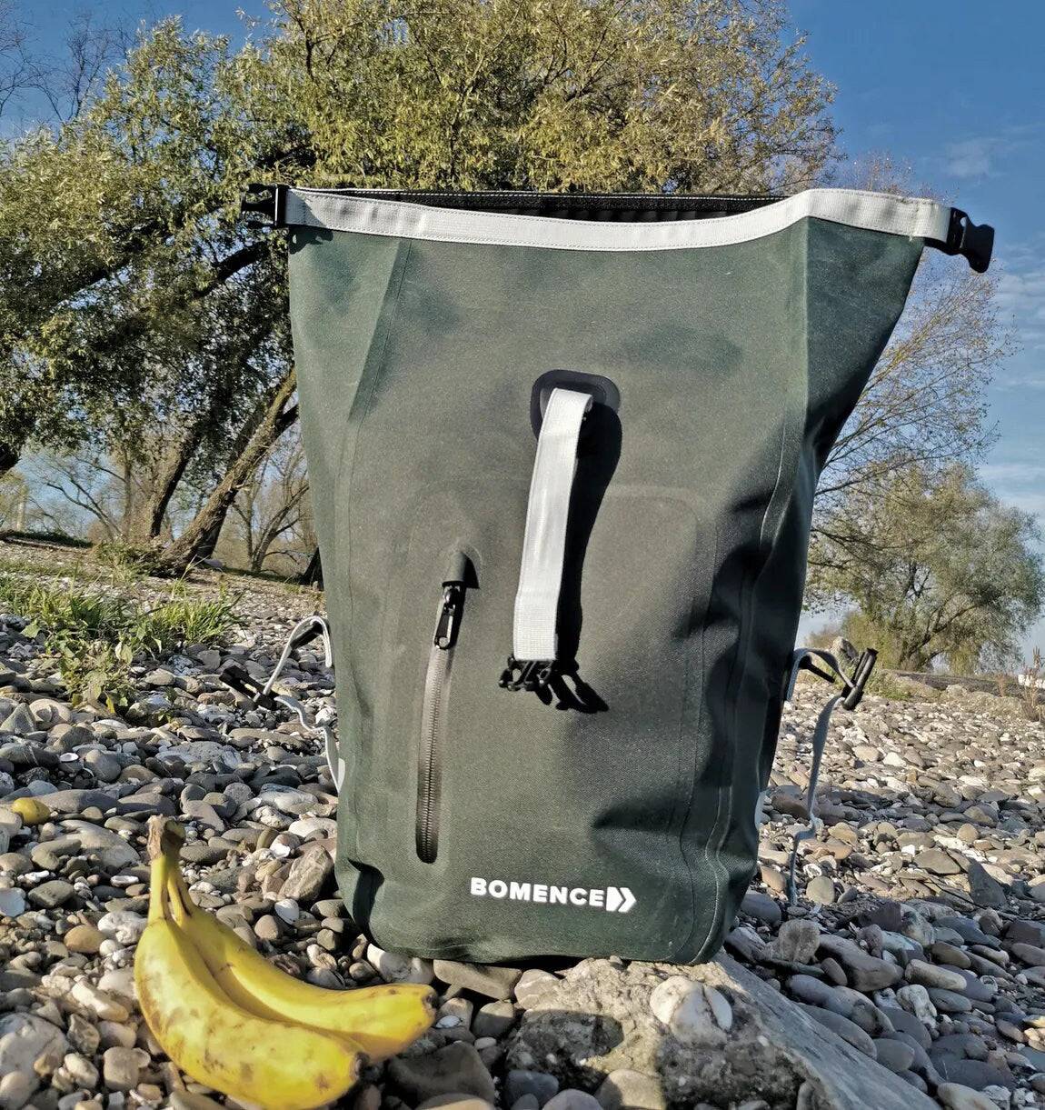 Wasserdichte Fahrradtasche für Gepäckträger - 100% wasserdicht - grün - "Individualist" - Bomence - HOLE-X