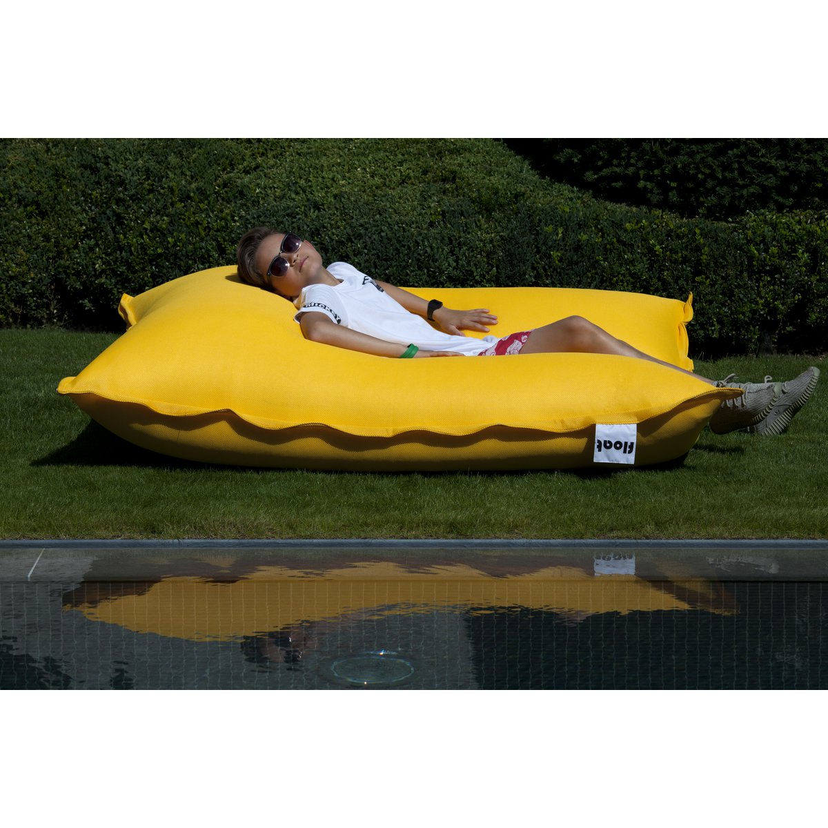 FLOAT BEAN BAG SCHWIMMBAD - gelb - HOLE-X-WORLD