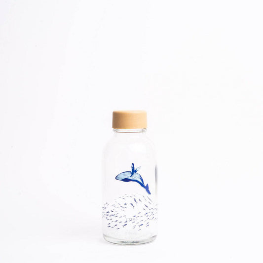 CARRY Bottle OCEAN LOVER 0,4 l Glasflasche - perfekte Trinkflasche für unterwegs - HOLE-X-WORLD