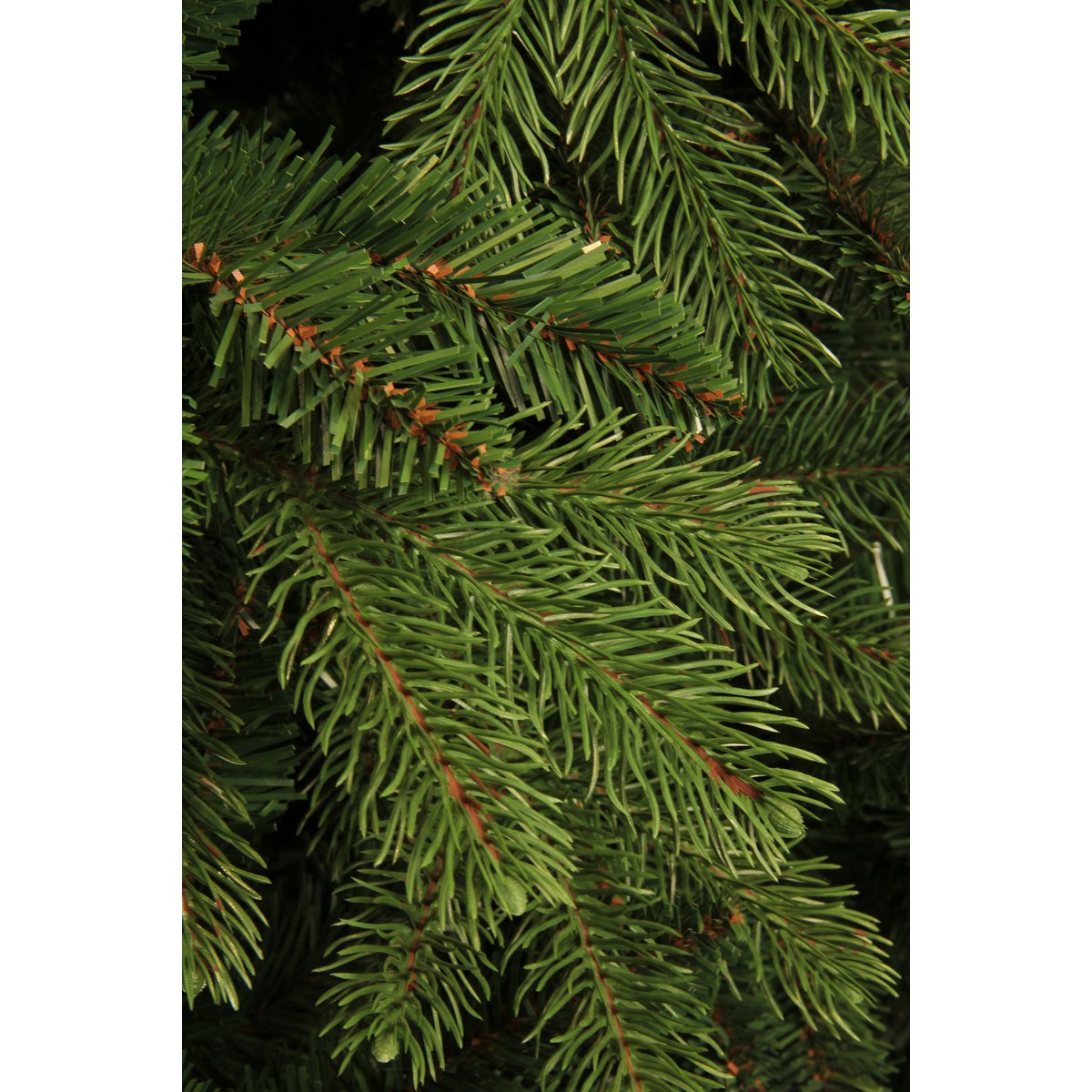 Brampton Künstlicher Weihnachtsbaum – H215 x Ø142 cm – Grün