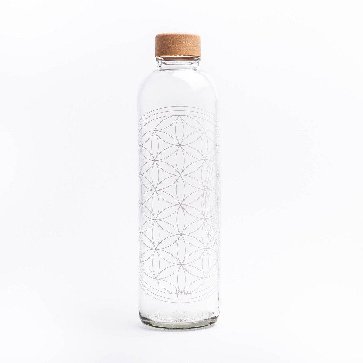 CARRY Bottle FLOWER OF LIFE 1,0 l Glasflasche - Energie, Harmonie und Schutz - HOLE-X-WORLD