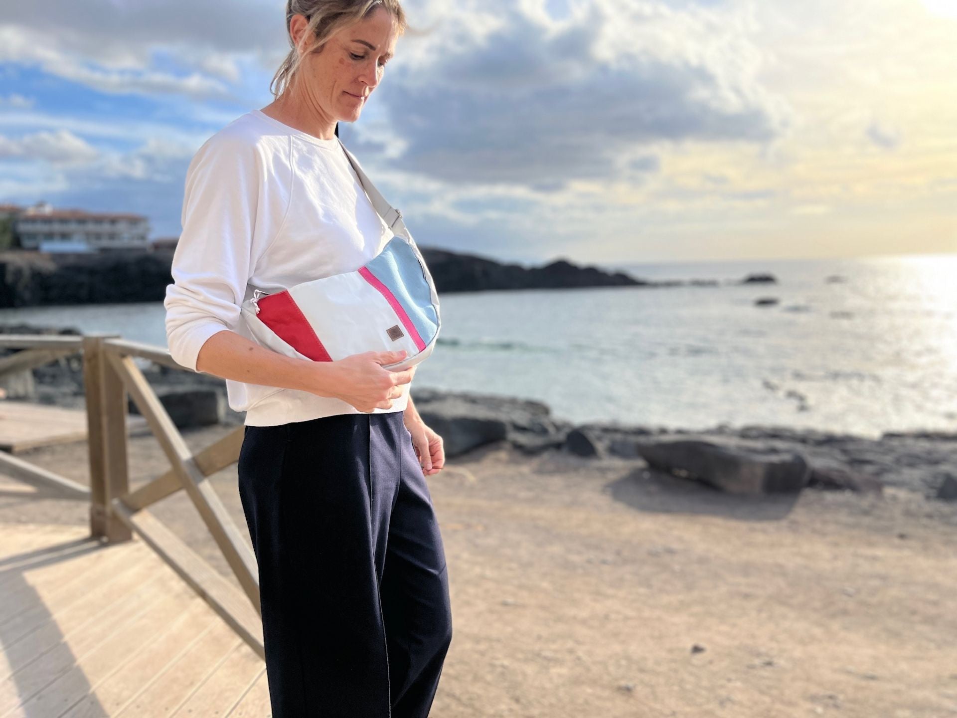 Crossover Moonbag "Roop L" WEEL Kollektion