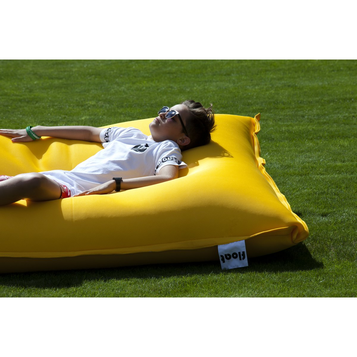 FLOAT BEAN BAG SCHWIMMBAD - gelb - HOLE-X-WORLD