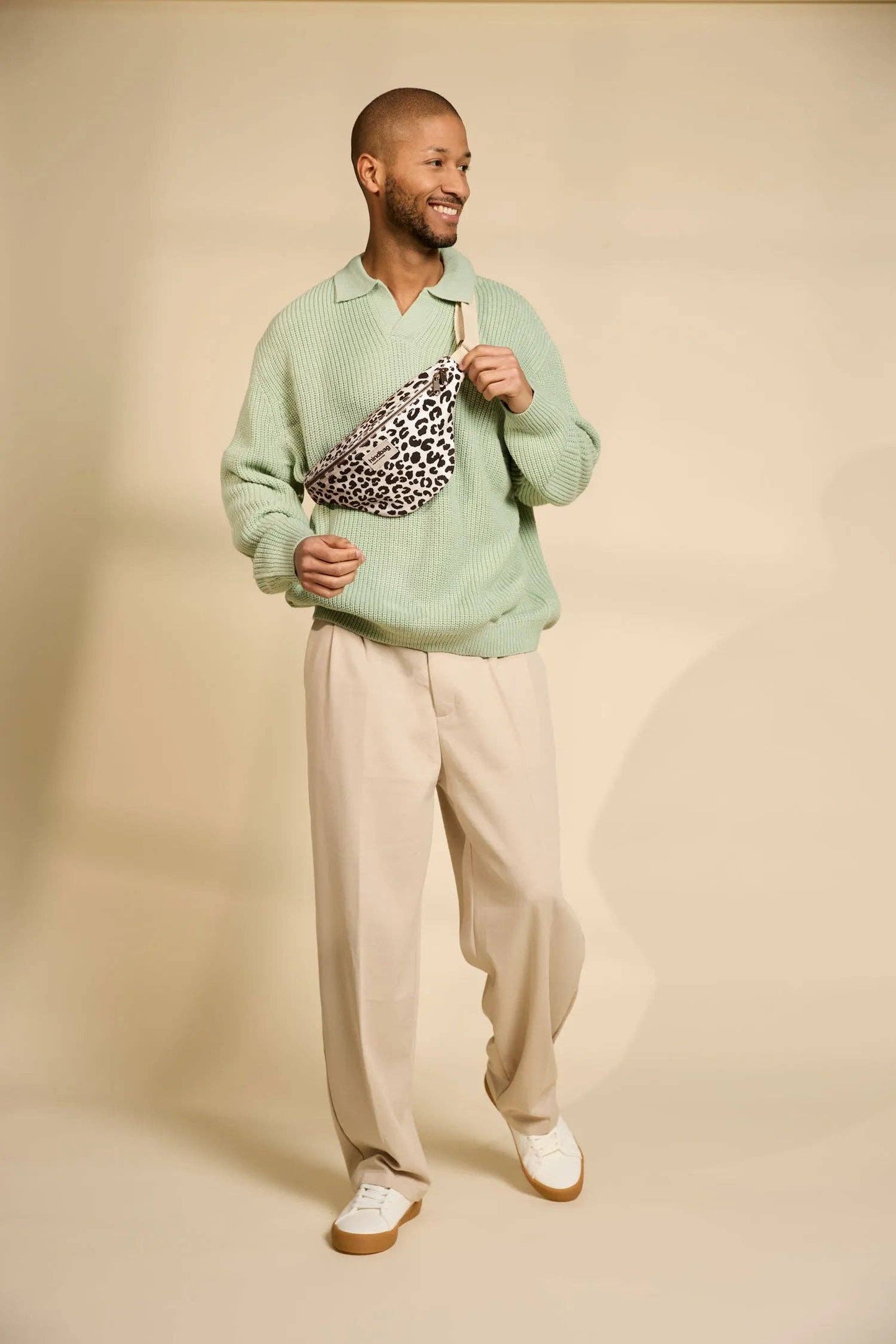 Bauchtasche Olivia in Ecru mit Leopardenmuster