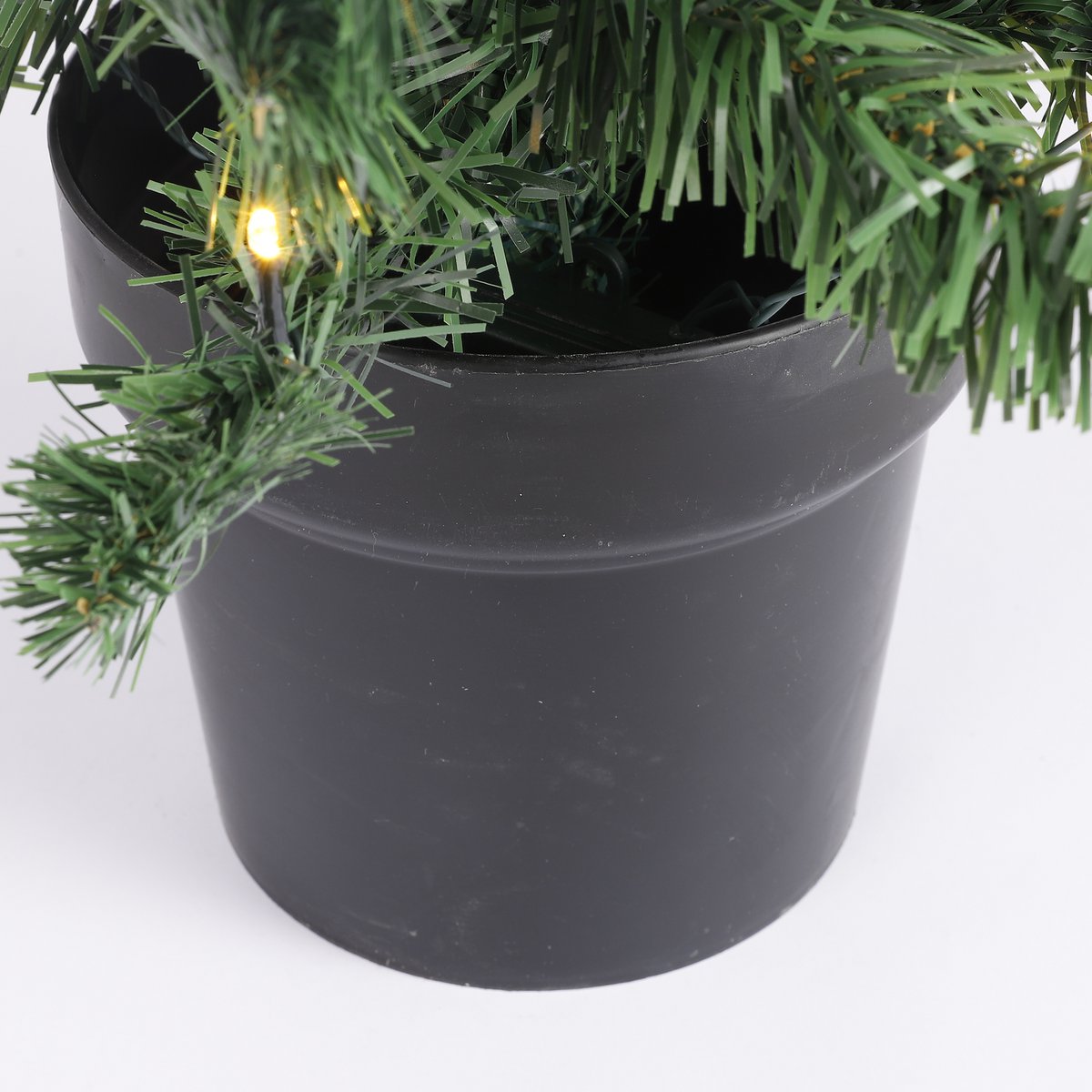 Norton Set mit 2 künstlichen Weihnachtsbäumen und 1 Weihnachtskranz mit LED-Beleuchtung – Grün - HOLE-X-WORLD