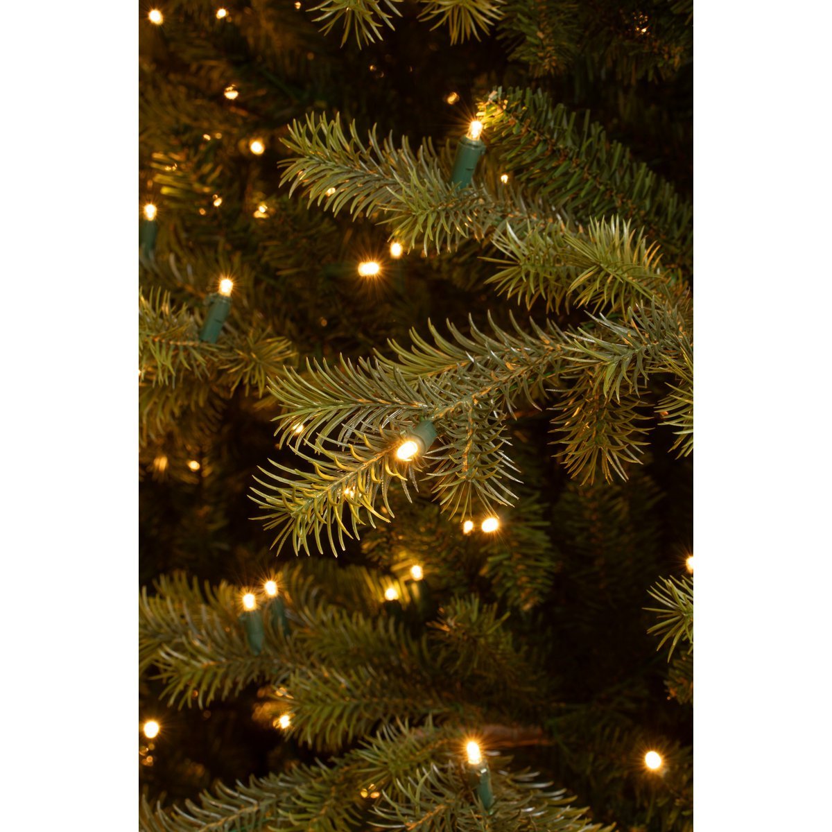 Clive Künstlicher Weihnachtsbaum mit LED-Beleuchtung – H185 x Ø130 cm – Grün - HOLE-X-WORLD