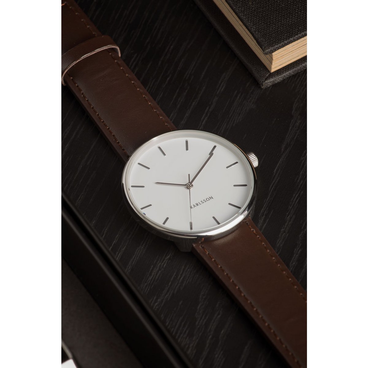 Herrenuhr „Minimal Steel“ - skandinavisches, klares Design! - HOLE-X-WORLD