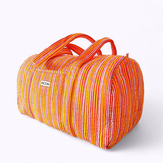 Handgemachte große Baumwolltasche "Stripes" - deine einzigartige Sporttasche, Strandtasche, Wochenendtasche aus handbedruckter Baumwolle. - HOLE-X-WORLD