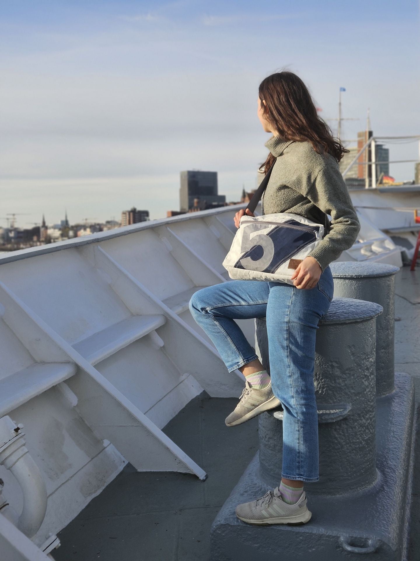 Umhängetasche "Fender L"