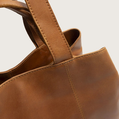 The Chesterfield Brand Gail Ledershopper in Cognac aus Wax Pull Up Leder