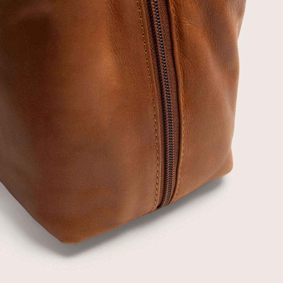 The Chesterfield Brand Gail Ledershopper in Cognac aus Wax Pull Up Leder