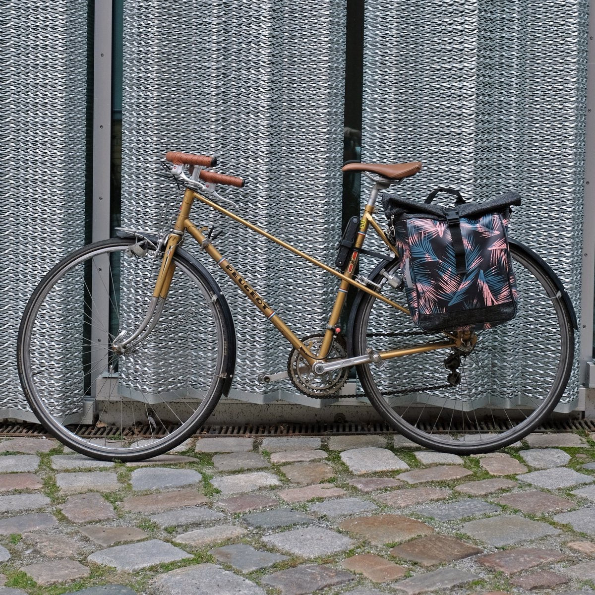 IKURI Fahrradtasche Retro Palma