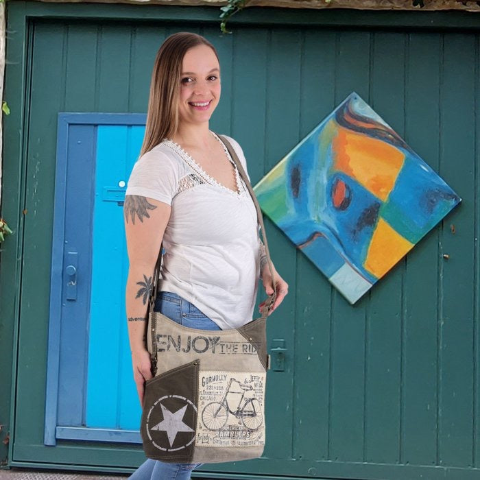 Sunsa Canvas Umhängetasche. Vintage Stil mit Fahrrad Motiv Crossbody Hobo. Vegane Tasche.