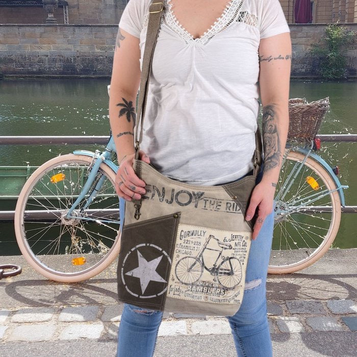 Sunsa Canvas Umhängetasche. Vintage Stil mit Fahrrad Motiv Crossbody Hobo. Vegane Tasche.