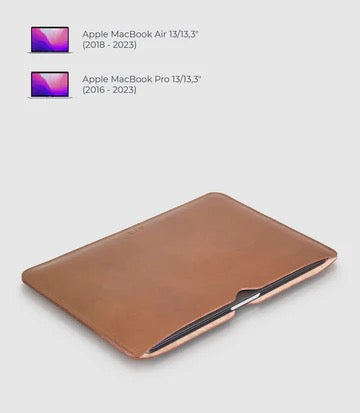 13 Zoll MacBook Hülle AVIOR Tan in elegantem und zeitlosemDesign von PURE Leder-Studio München