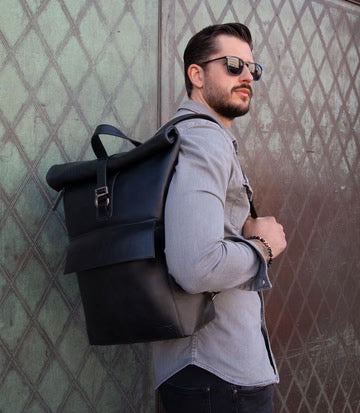 Rucksack POLIS Midnight Black Kurierrucksack Größe individuell verstellbar von PURE Leder-Studio München