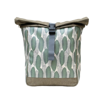IKURI Kombi Fahrradtasche Rucksack Banana Leafs – wasserdicht, 13–21 l, Klickfix, handgefertigt