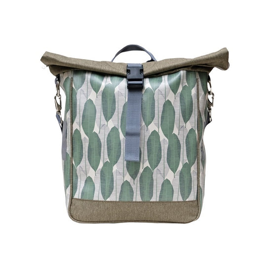 IKURI Fahrradtasche Banana Leafs – einseitig, wasserdicht, 13–21 l, Klickfix, handgefertigt