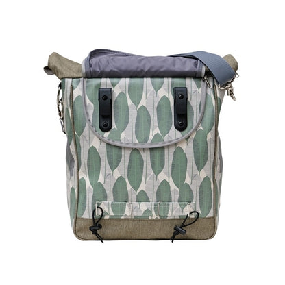 IKURI Fahrradtasche Banana Leafs – einseitig, wasserdicht, 13–21 l, Klickfix, handgefertigt