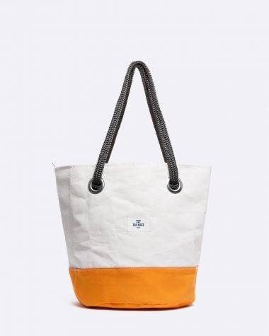 727 Sailbags Handtasche Sandy  N°9 * MANDARINENFARBE * 100 % recycelte Segel * Null Abfall Ziel * handgemacht - HOLE-X-WORLD