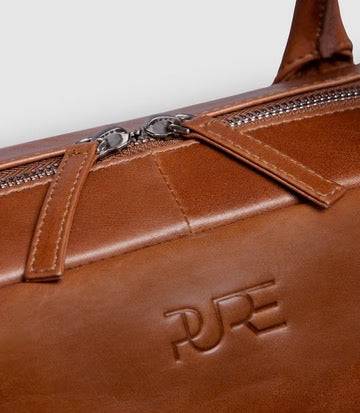 Laptoptasche NAOS Aktentasche Cognac Rindsleder edles Design von PURE Leder-Studio München