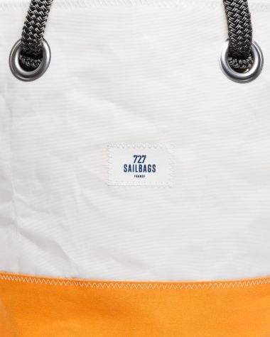 727 Sailbags Handtasche Sandy  N°9 * MANDARINENFARBE * 100 % recycelte Segel * Null Abfall Ziel * handgemacht - HOLE-X-WORLD