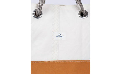 727 Sailbags Handtasche Sandy  N°6 * CARAMEL * 100 % recycelte Segel * Null Abfall Ziel * handgemacht - HOLE-X