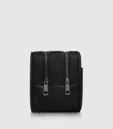 Kulturtasche ATLAS XL Midnight Black unser großer Kulturbeutel aus Leder von PURE Leder-Studio München