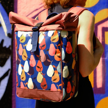 IKURI Kombi Fahrradtasche Rucksack Peras Blau – wasserdicht, 13–21 l, Klickfix, handgefertigt