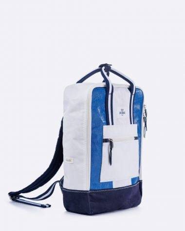 727 Sailbags Rucksack Wally aus 100 % recyceltem Schiffssegel - Futter aus recyceltem Spinnaker - mit eingenähtem Ursprungszeugnis des Segels - HOLE-X-WORLD