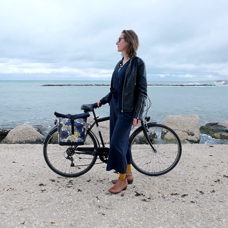 IKURI Kombi Fahrradtasche Rucksack Azucena – wasserdicht, 13–21 l, Klickfix, handgefertigt