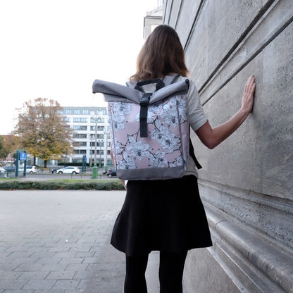 IKURI Kombi Fahrradtasche Rucksack Magnolia – wasserdicht, 13–21 l, Klickfix, handgefertigt