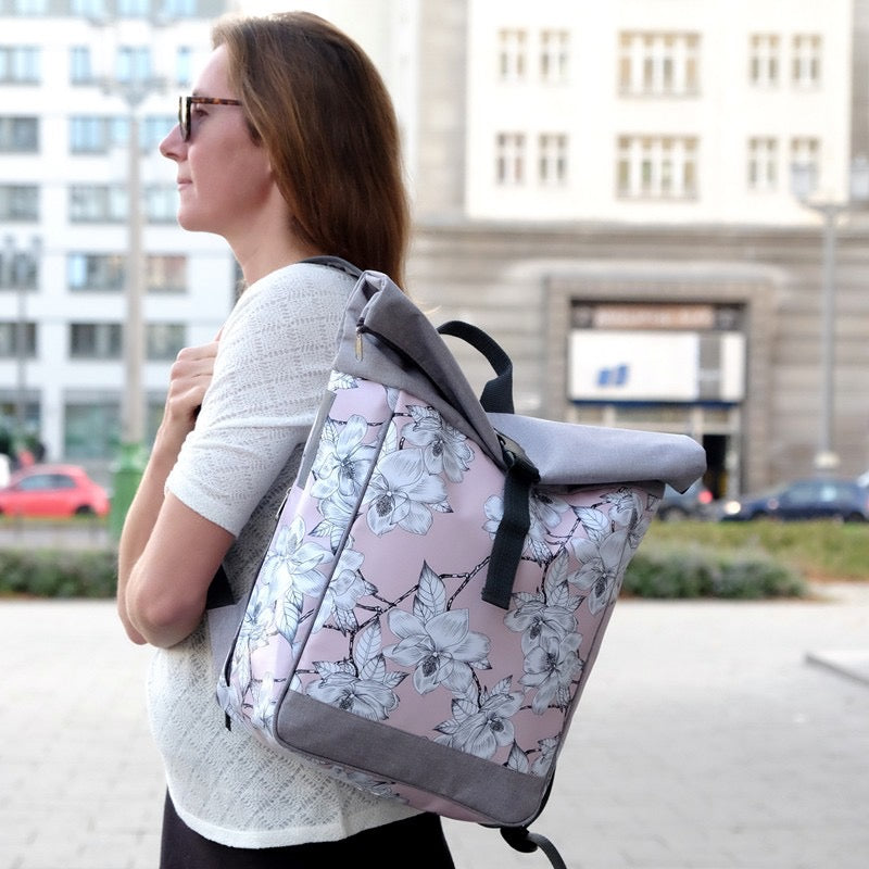 IKURI Kombi Fahrradtasche Rucksack Magnolia – wasserdicht, 13–21 l, Klickfix, handgefertigt