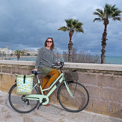 IKURI Kombi Fahrradtasche Rucksack Bosque – wasserdicht, 13–21 l, Klickfix, handgefertigt