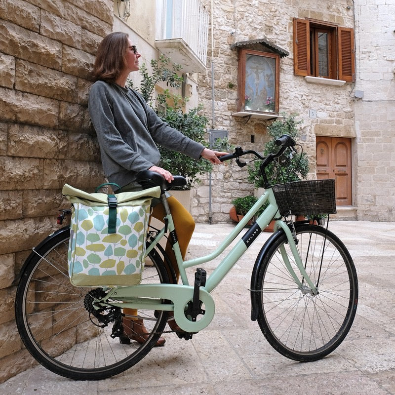 IKURI Fahrradtasche Bosque – einseitig, wasserdicht, 13–21 l, Klickfix, handgefertigt