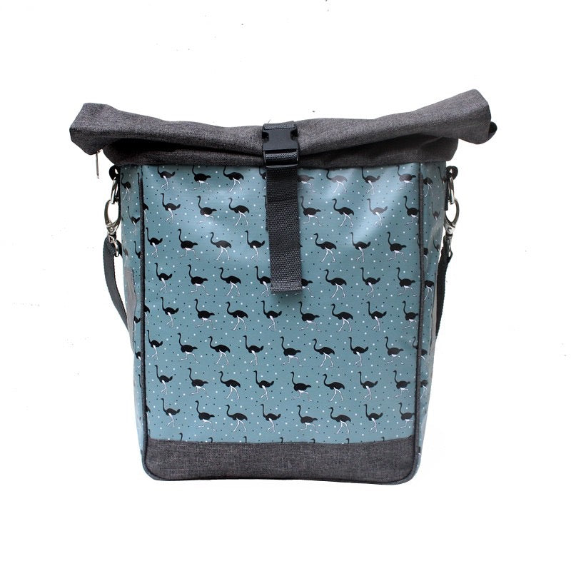 IKURI Fahrradtasche Avestruz – einseitig, wasserdicht, 13–21 l, Klickfix, handgefertigt