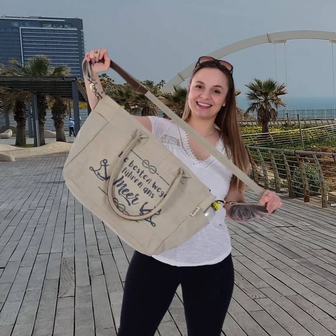 Ibeliv Weekender LAZA Mit Aufgesetzter Tasche In Koralle