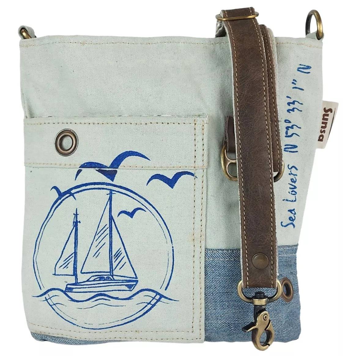 Sunsa Damen Tasche, Nachhaltig Umhängetasche aus recycelter Jeans & Canvas mit Maritim-Motiv Segelboot - HOLE-X-WORLD