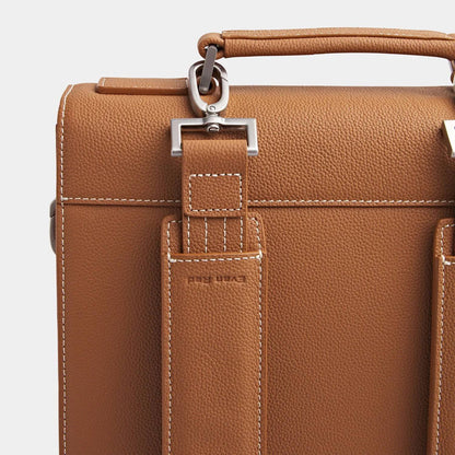 London Rucksack Tan Camel aus hochwertigem, genarbtem Leder handgefertigt - HOLE-X-WORLD