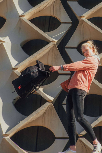 RED REBANE Purist Plus - 2 in 1 Rucksack + Fahrradtasche in einem | schwarz - HOLE-X-WORLD