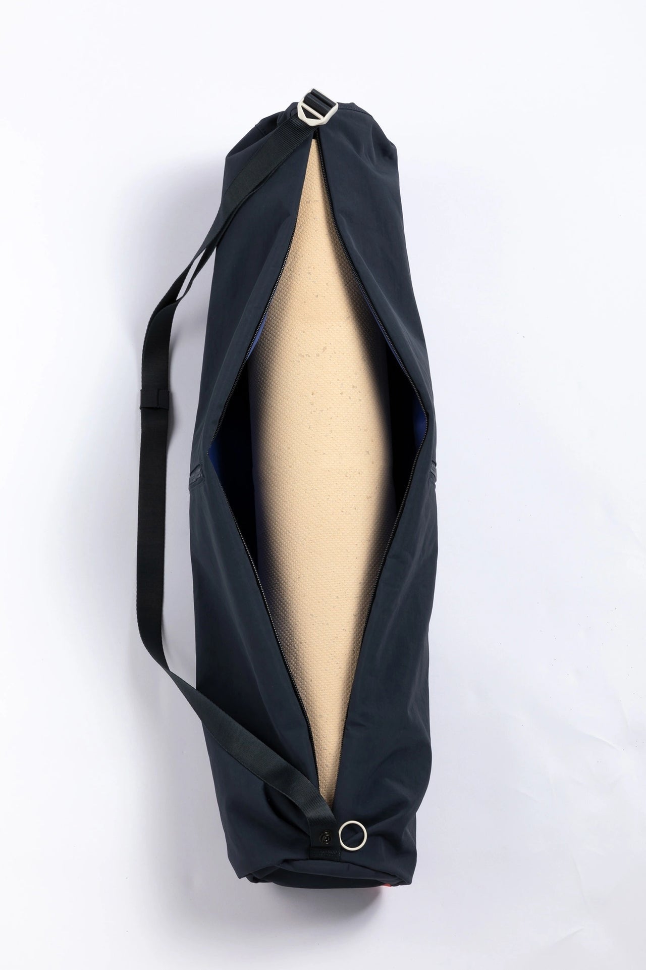 AALTO - YOGATASCHE - BLUEISH BLACK