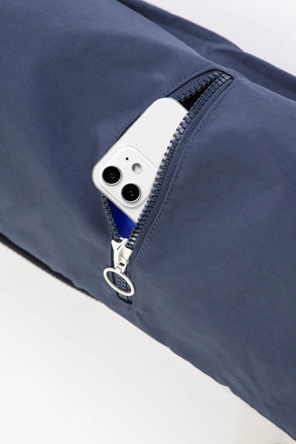 AALTO Yagatasche Blueish Black von Kaala