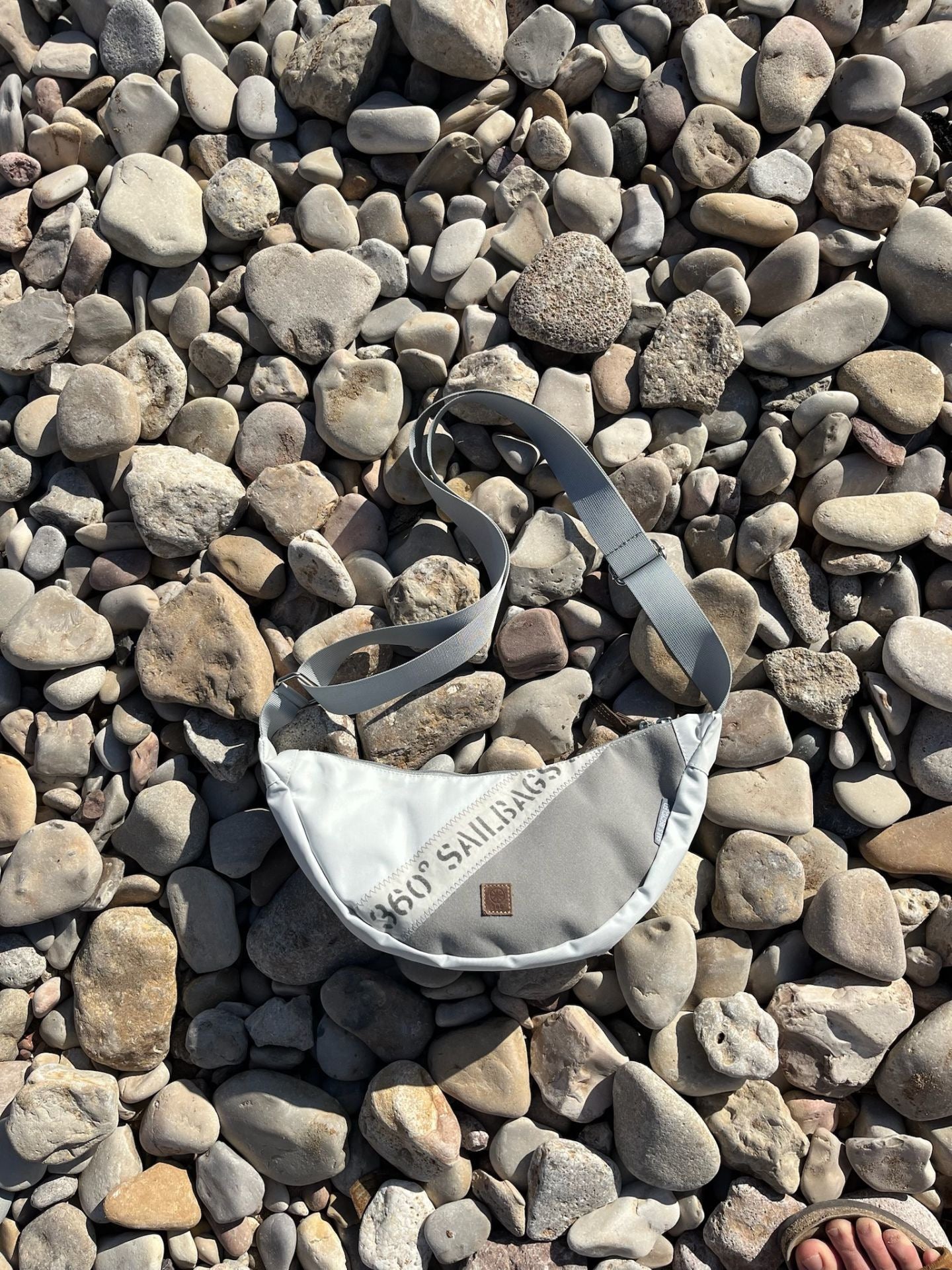 Crossover Moonbag "Roop" STENCIL