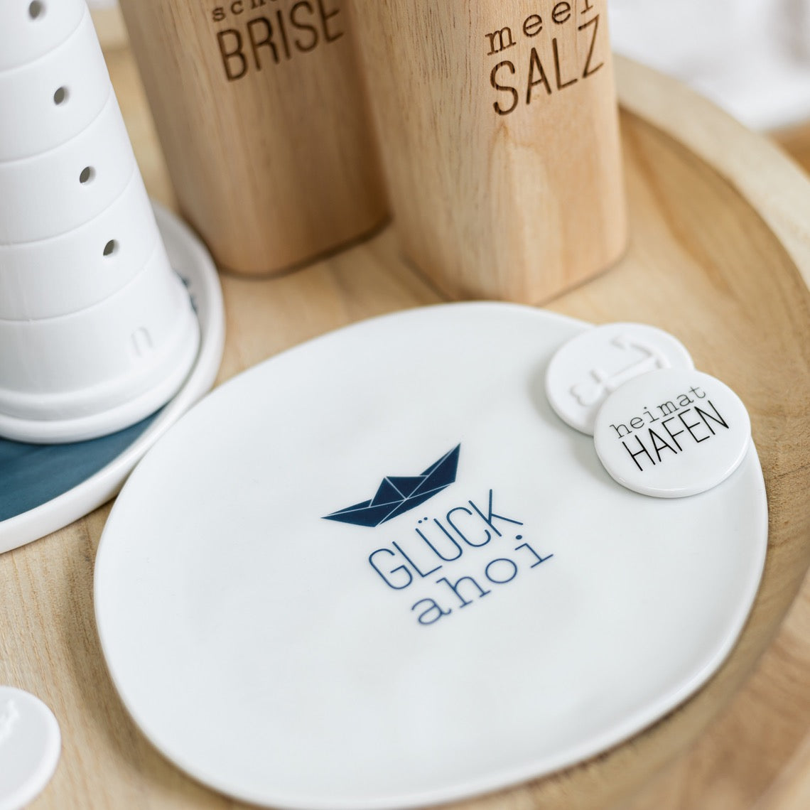 Räder MEERESRAUSCHEN. Teller Glück ahoi
