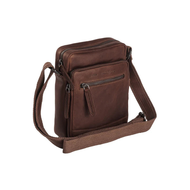 Leder Umhängetasche Birmingham Braun – The Chesterfield Brand | Lifestyle Frontansicht