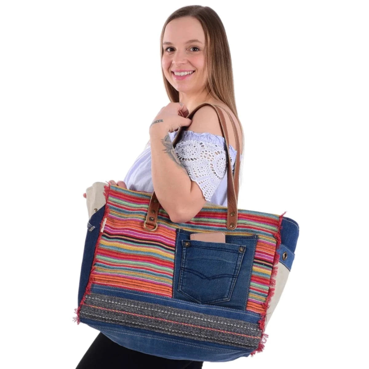 Sunsa XXL Handtasche aus recycelte Jeans, canvas & Leder. Nachhaltige Schultertasche. Shopper mit Streifen Design - HOLE-X-WORLD