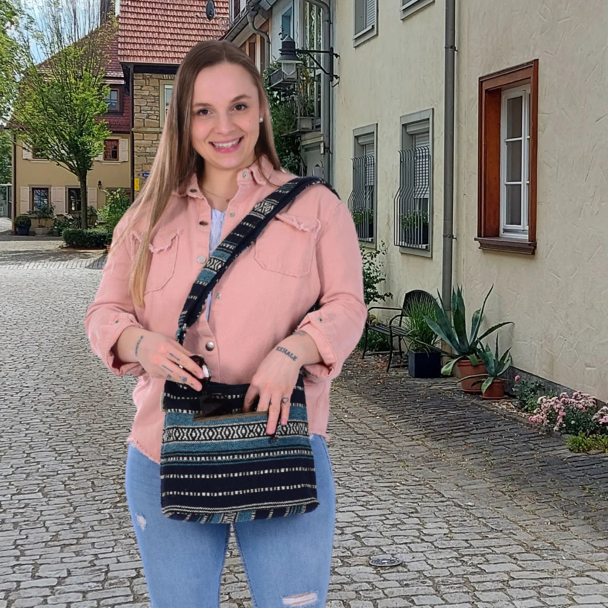 Sunsa Hobo Tasche. Gestreifte Baumwolle Umhängetasche. Vegane Schultertasche. Crossbody bag