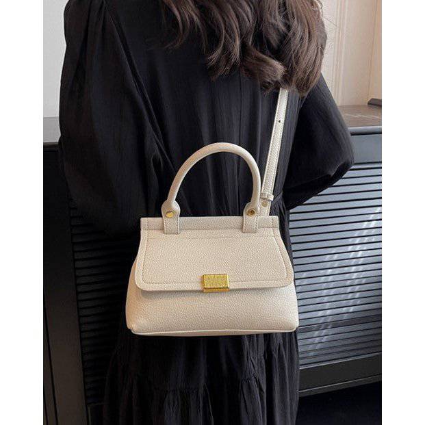 AnBeck `Nostalgic Lady´ kleine klassische Handtasche - pink, weiß oder schwarz - kassischer Look! - HOLE-X-WORLD