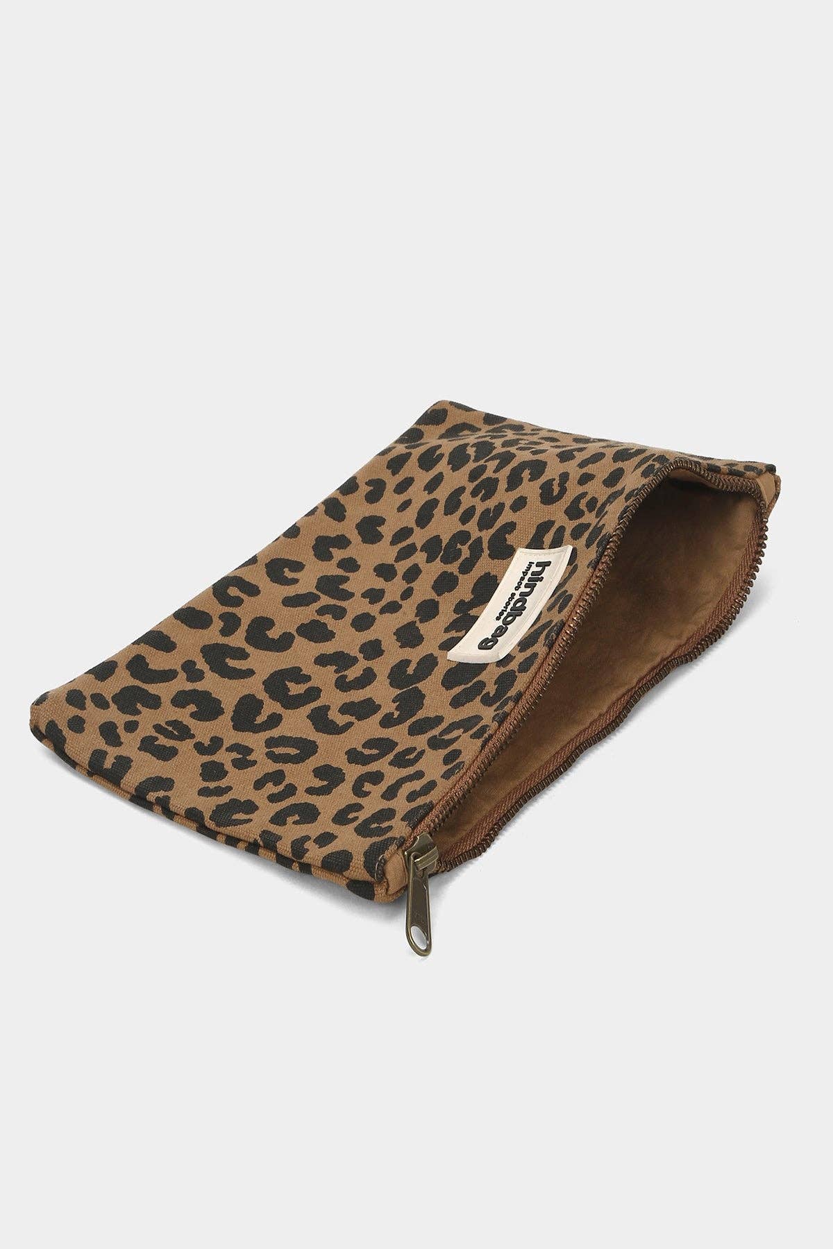Ema Beutel von Hindbag im Leoparden-Print Zimt – Reißverschlusstäschchen aus GOTS Bio-Baumwolle, handgefertigtes Innenfutter