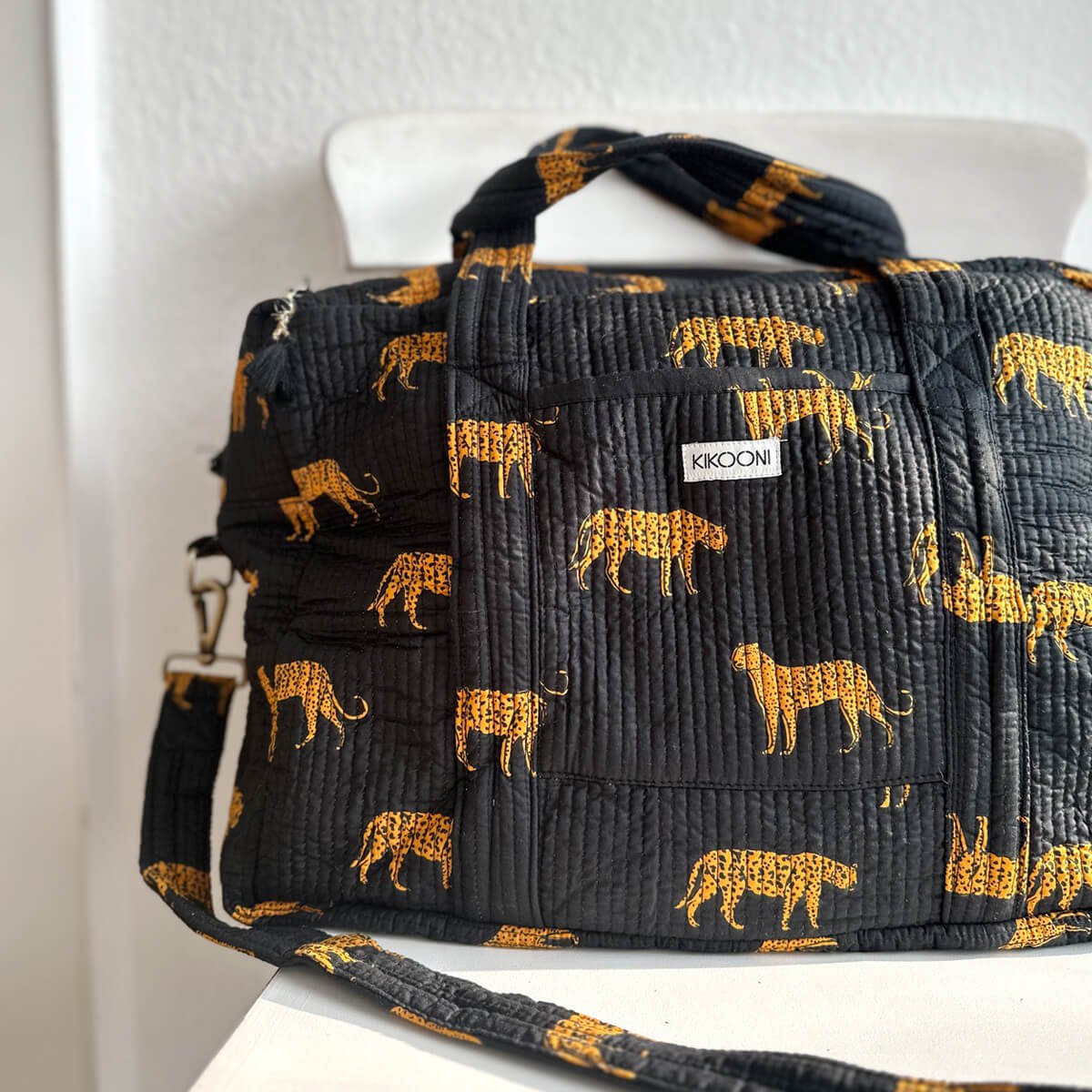 Große Reisetasche "black leopard"